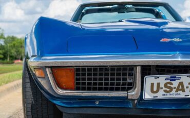 Chevrolet-Corvette-1972-2-Door-23