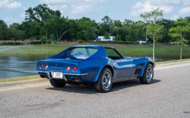 Chevrolet-Corvette-1972-2-Door-28