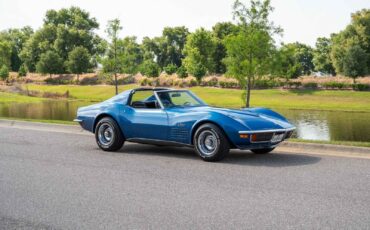 Chevrolet-Corvette-1972-2-Door-30