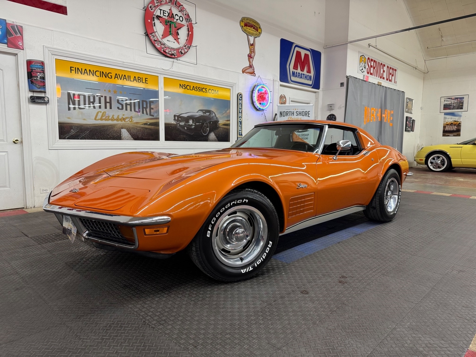 Chevrolet-Corvette-1972-2-door-1