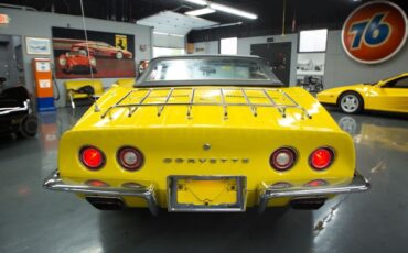 Chevrolet-Corvette-1972-Convertible-7