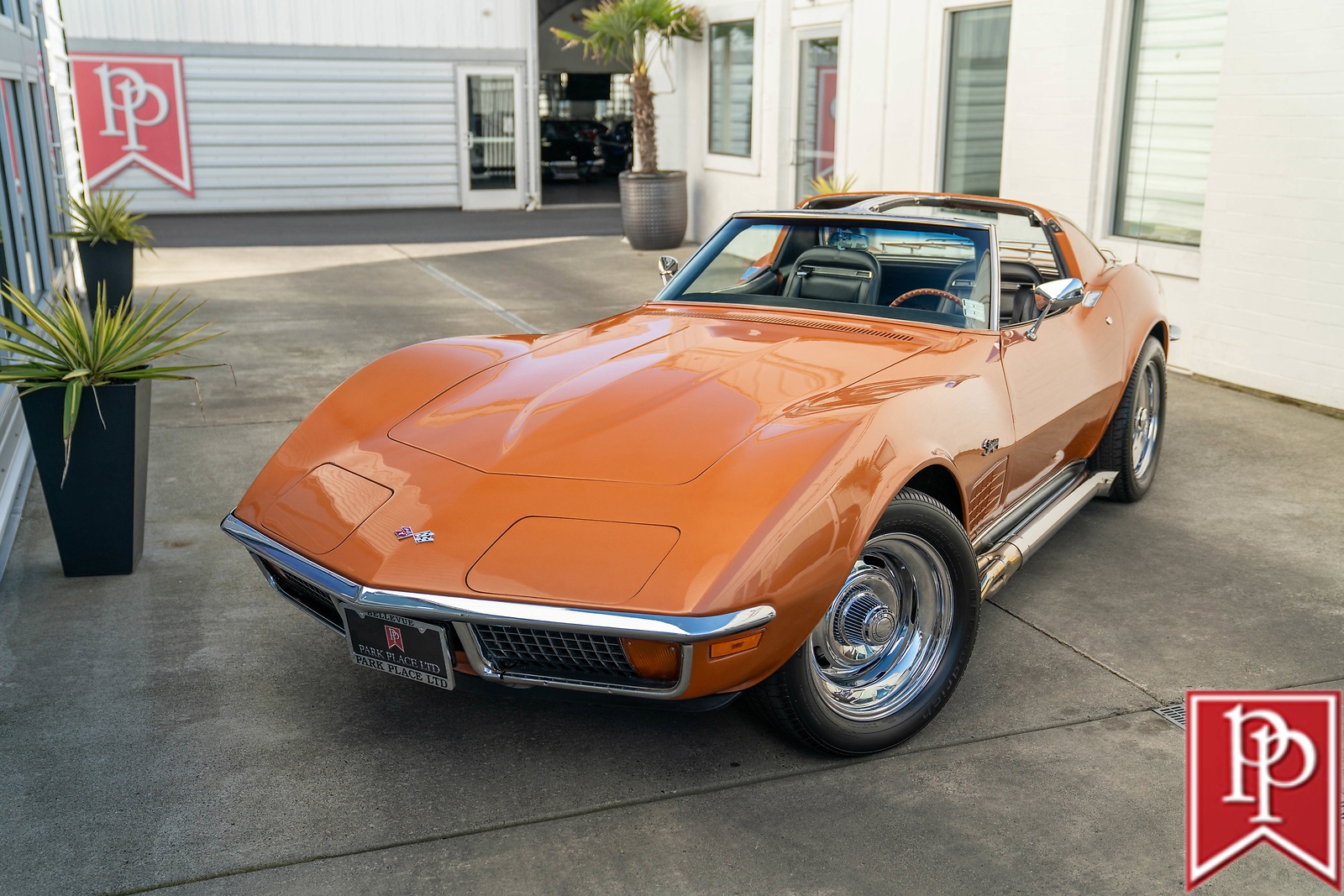 Chevrolet-Corvette-1972-Coupe-1
