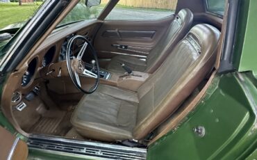 Chevrolet-Corvette-1972-Coupe-15
