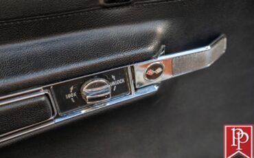 Chevrolet-Corvette-1972-Coupe-16