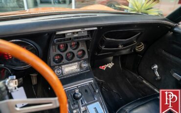 Chevrolet-Corvette-1972-Coupe-19