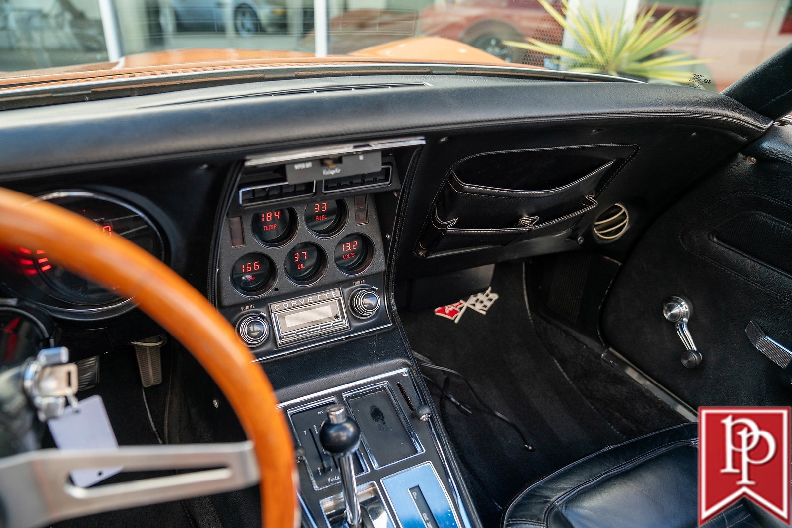 Chevrolet-Corvette-1972-Coupe-19