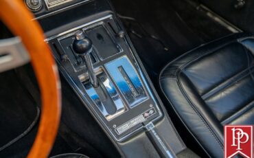 Chevrolet-Corvette-1972-Coupe-23