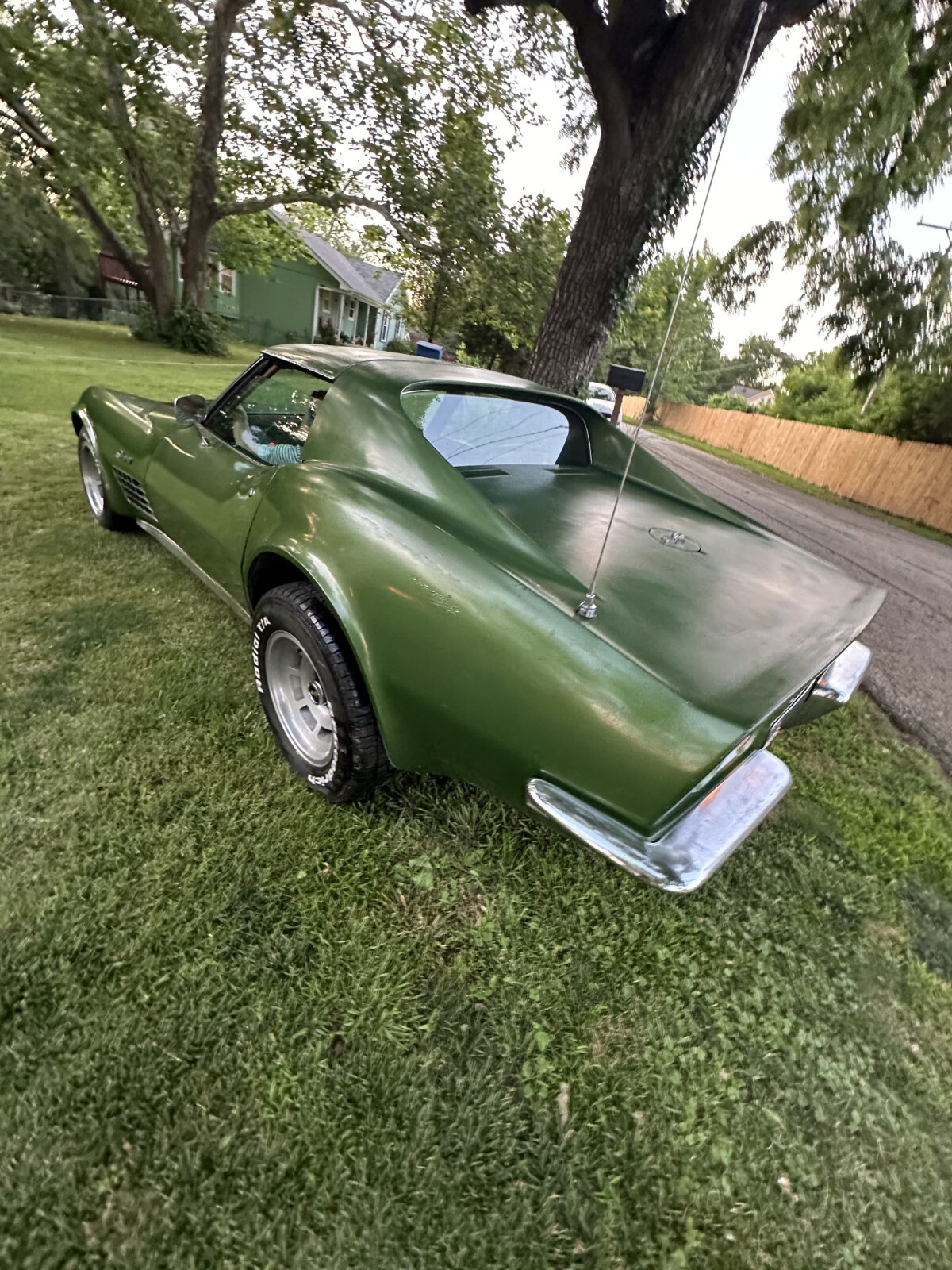 Chevrolet-Corvette-1972-Coupe-28