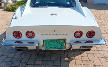 Chevrolet-Corvette-1972-Coupe-3