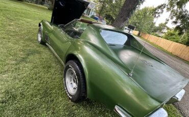 Chevrolet-Corvette-1972-Coupe-4