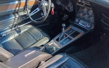 Chevrolet-Corvette-1972-Coupe-5