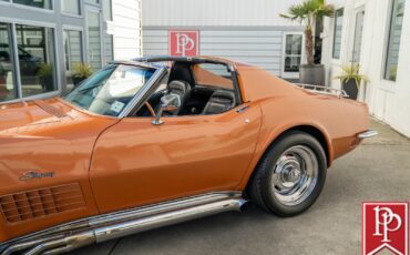 Chevrolet-Corvette-1972-Coupe-7