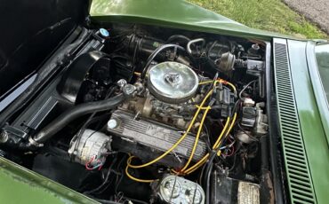 Chevrolet-Corvette-1972-Coupe-7
