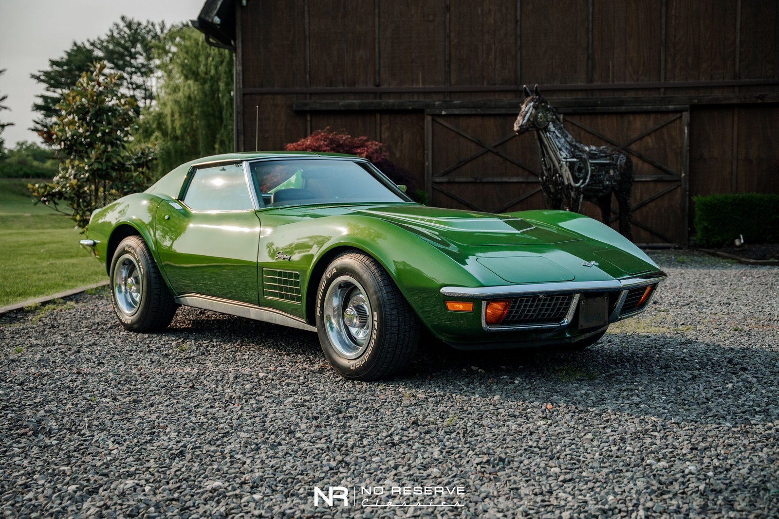 Chevrolet-Corvette-1972-Other-12