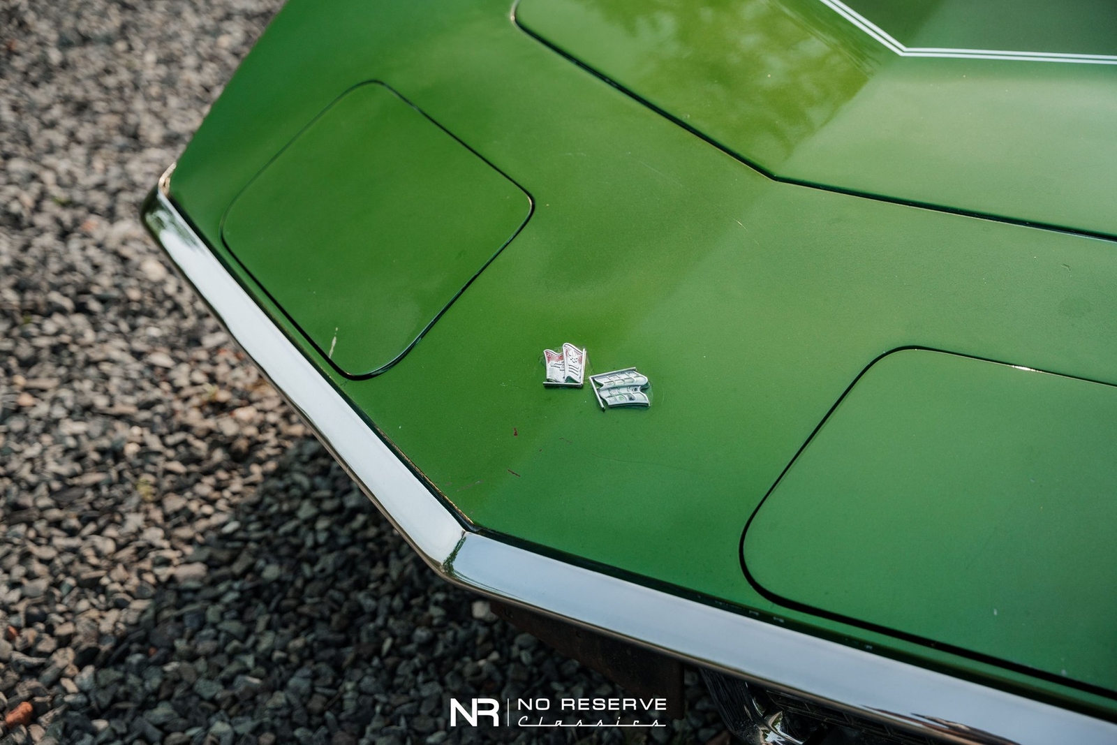 Chevrolet-Corvette-1972-Other-16