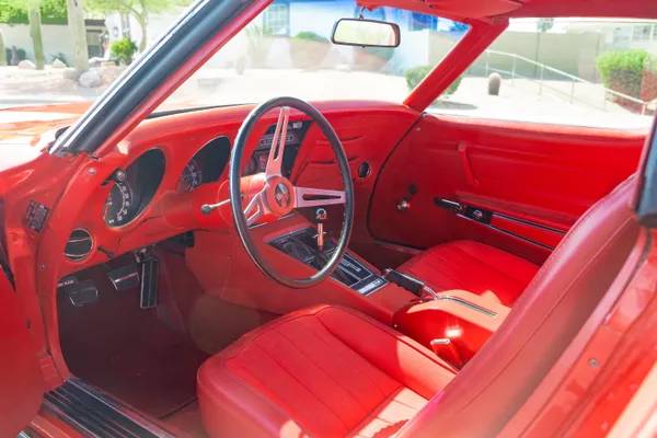 Chevrolet-Corvette-1972-red-11