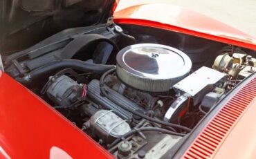 Chevrolet-Corvette-1972-red-17