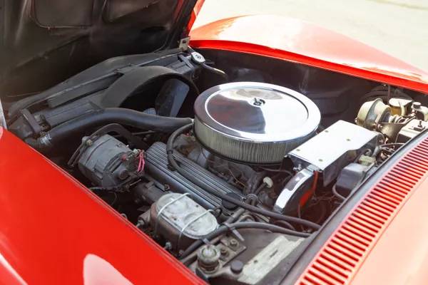 Chevrolet-Corvette-1972-red-17