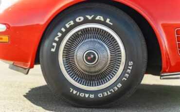 Chevrolet-Corvette-1972-red-4