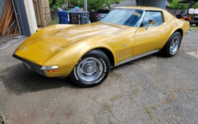 Chevrolet Corvette  1972 yellow