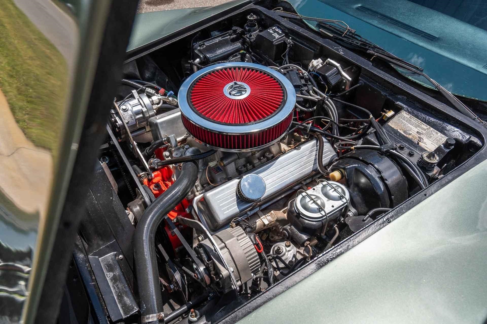 Chevrolet-Corvette-1973-2-Door-16