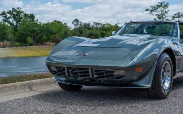 Chevrolet-Corvette-1973-2-Door-28
