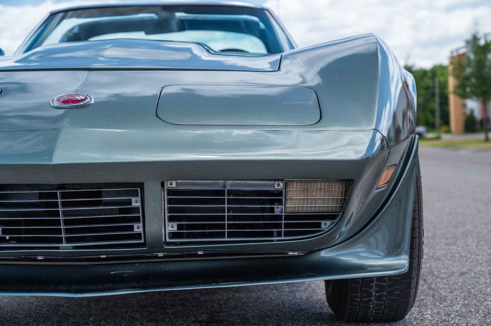 Chevrolet-Corvette-1973-2-Door-32