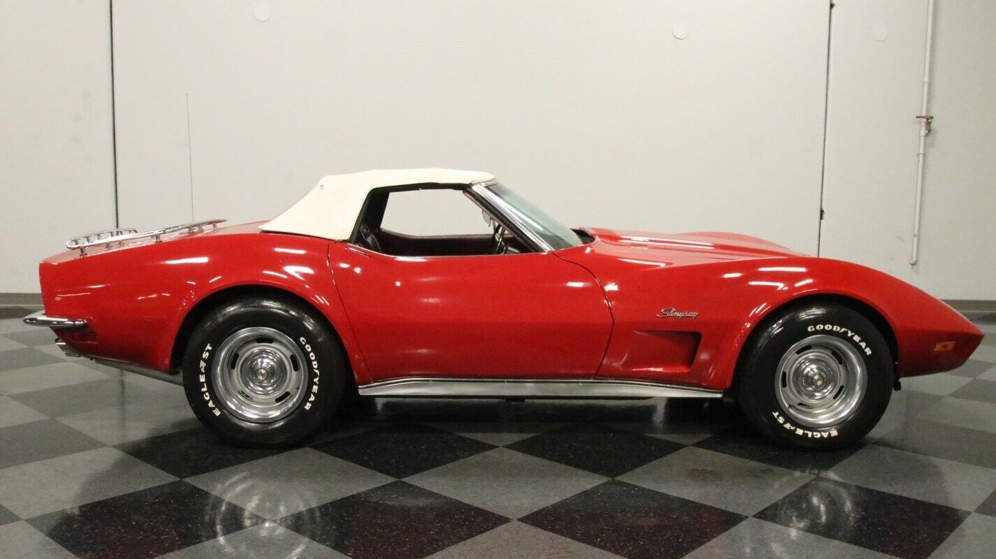 Chevrolet-Corvette-1973-Convertible-11