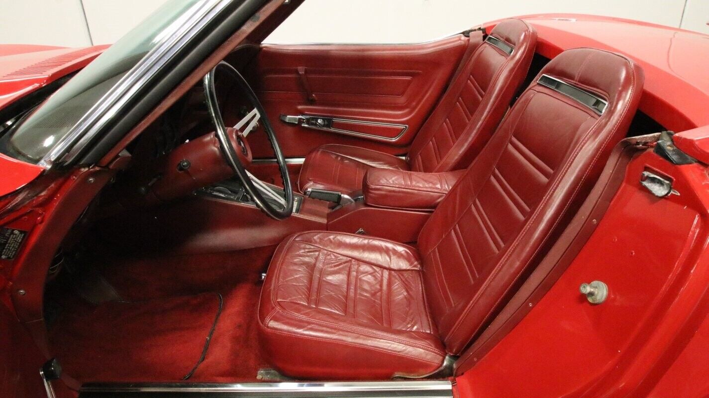 Chevrolet-Corvette-1973-Convertible-4