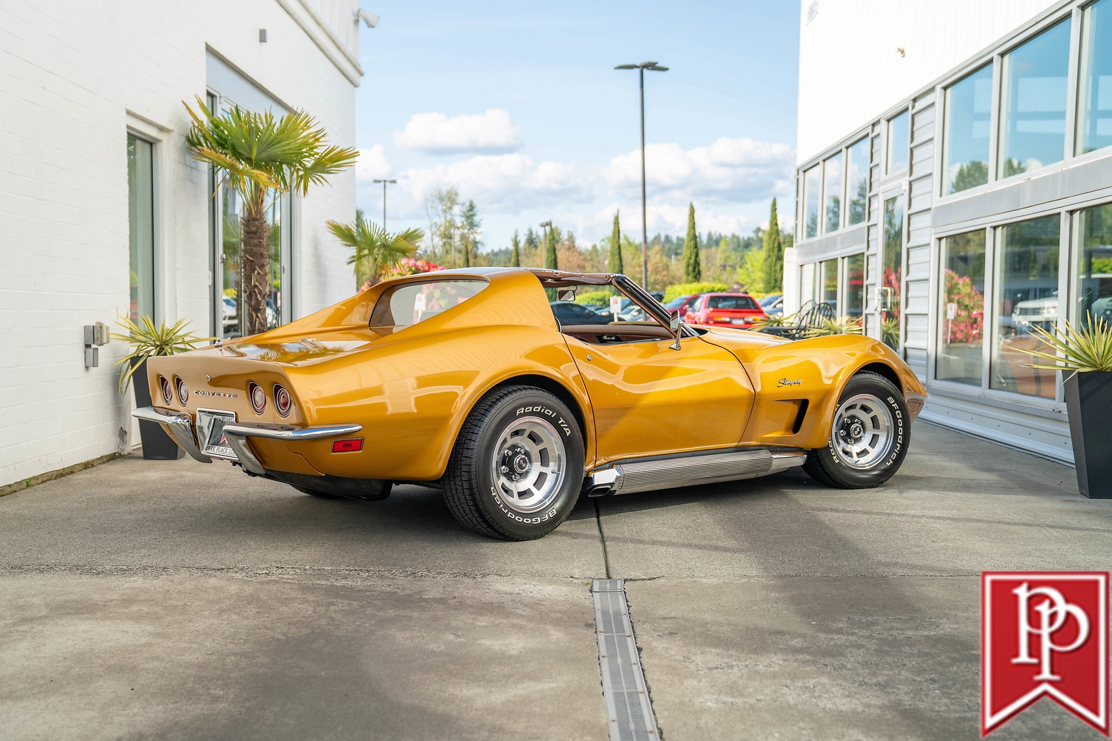 Chevrolet-Corvette-1973-Coupe-10