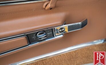 Chevrolet-Corvette-1973-Coupe-16