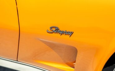 Chevrolet-Corvette-1973-Coupe-18