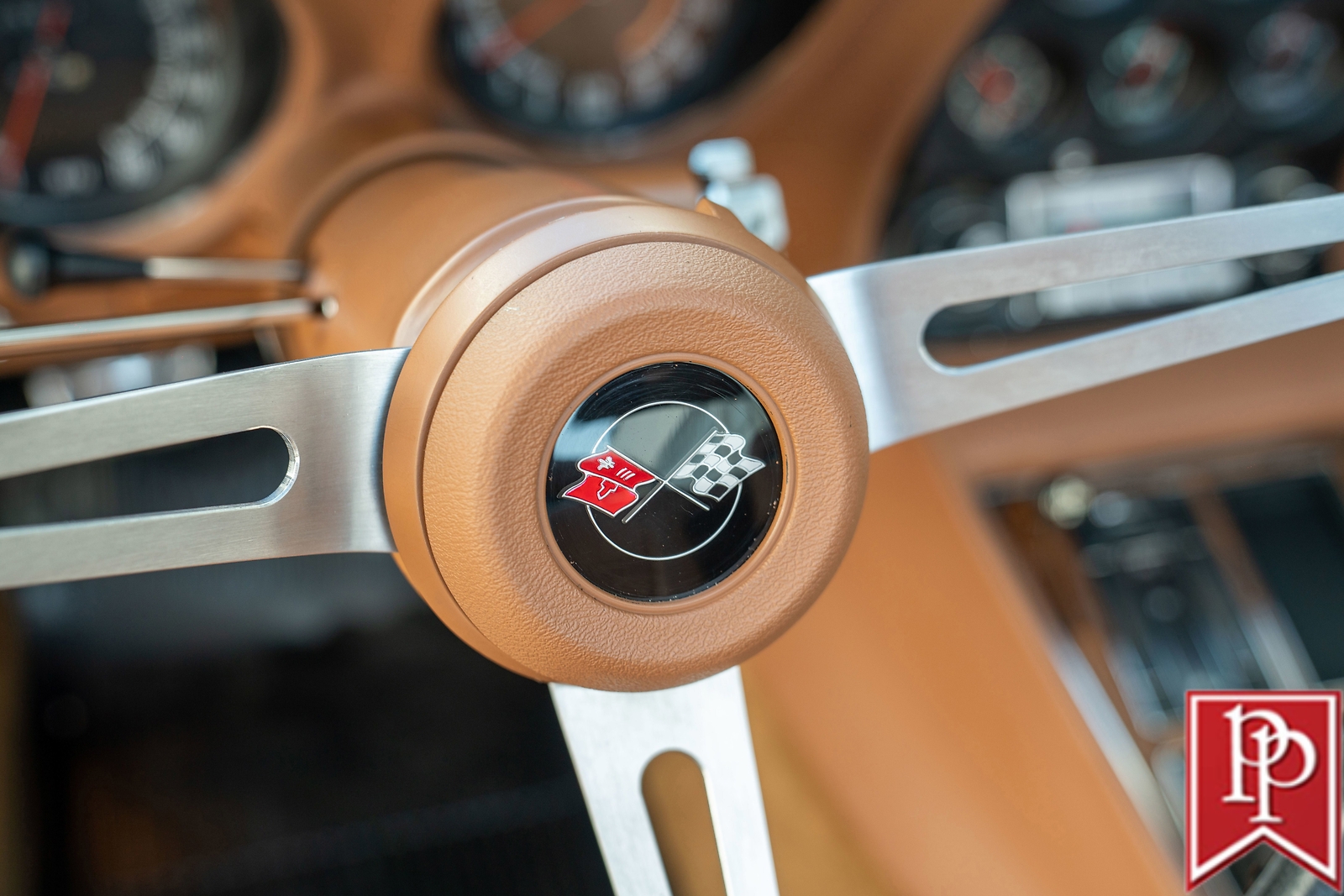 Chevrolet-Corvette-1973-Coupe-19