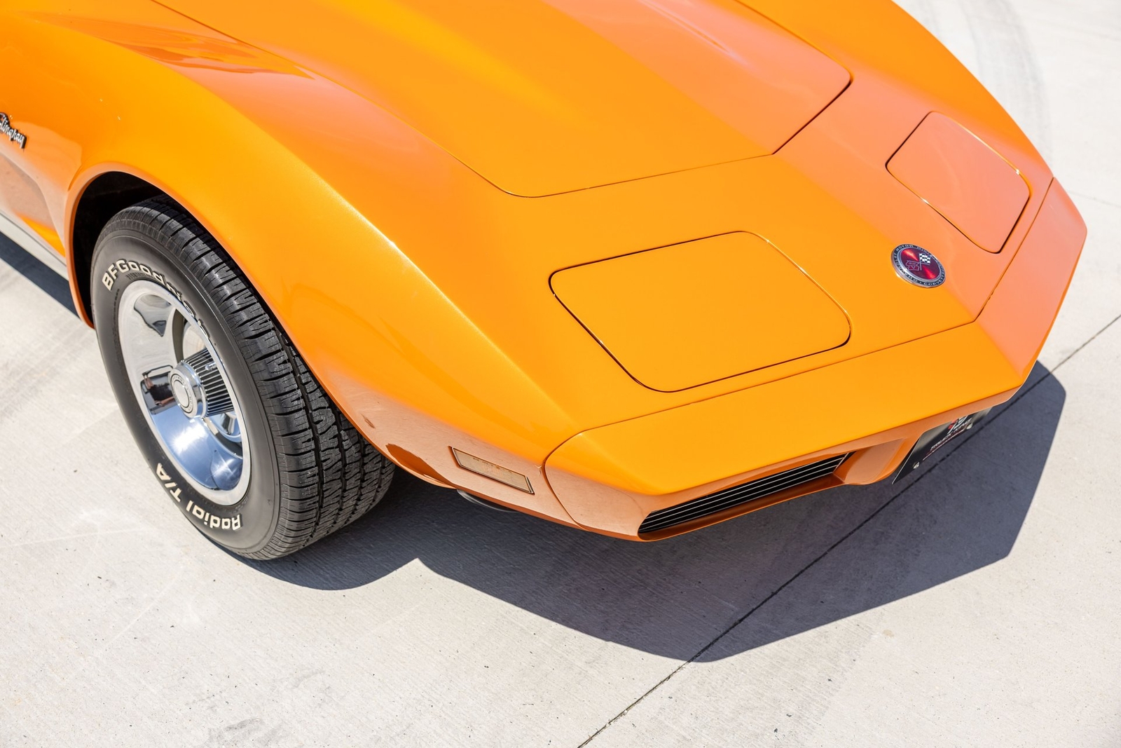 Chevrolet-Corvette-1973-Coupe-19
