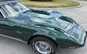 Chevrolet-Corvette-1973-Coupe-2