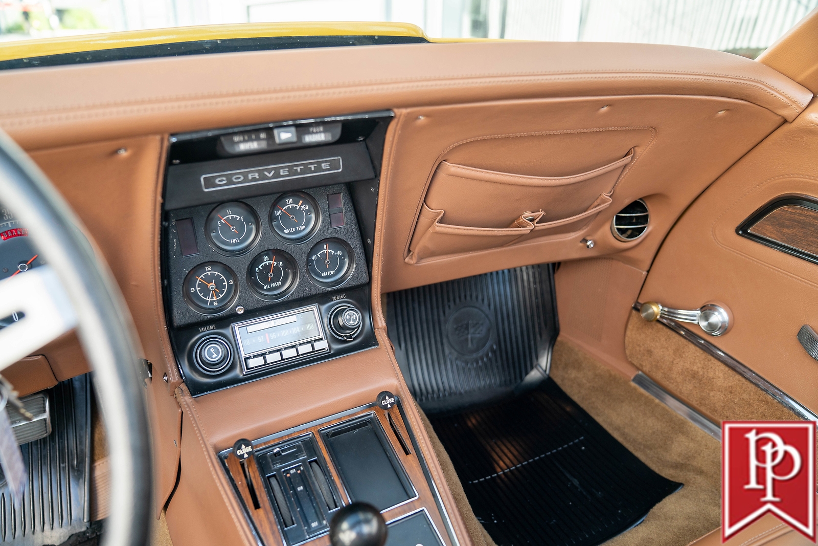 Chevrolet-Corvette-1973-Coupe-22