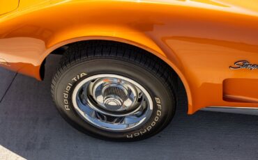 Chevrolet-Corvette-1973-Coupe-22