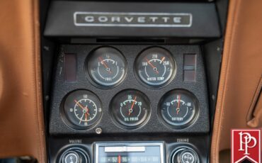 Chevrolet-Corvette-1973-Coupe-24