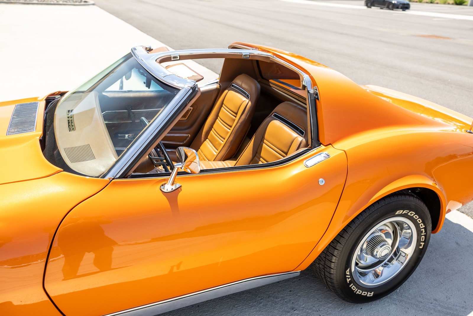 Chevrolet-Corvette-1973-Coupe-24