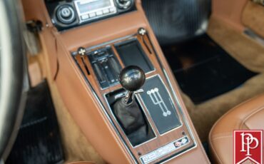 Chevrolet-Corvette-1973-Coupe-27