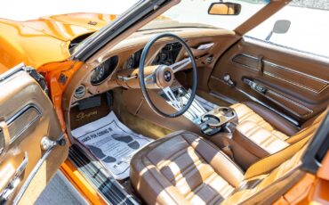 Chevrolet-Corvette-1973-Coupe-30