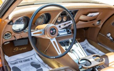 Chevrolet-Corvette-1973-Coupe-31