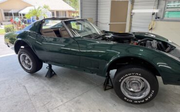 Chevrolet-Corvette-1973-Coupe-33
