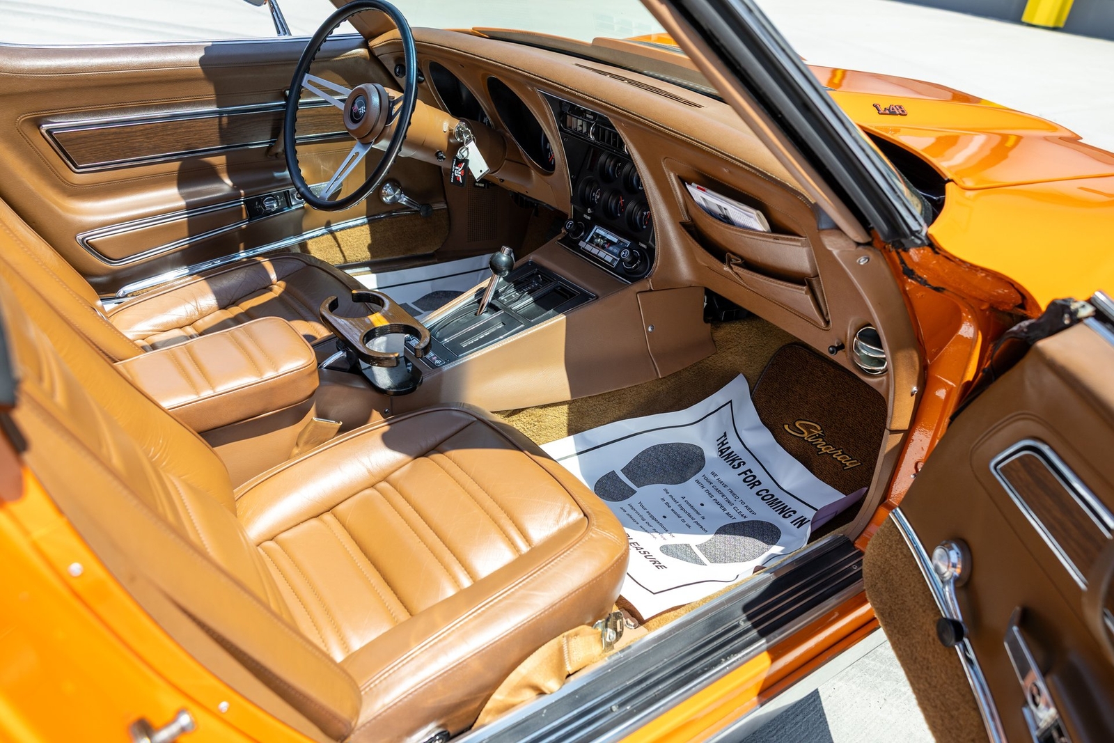 Chevrolet-Corvette-1973-Coupe-34
