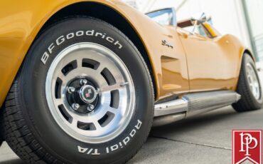 Chevrolet-Corvette-1973-Coupe-4