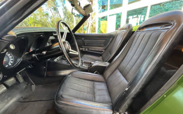 Chevrolet-Corvette-1973-Hatchback-15