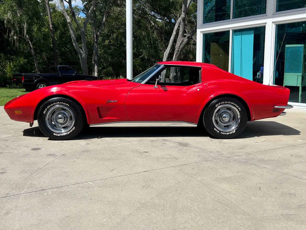 Chevrolet-Corvette-1973-Hatchback-8