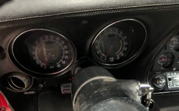 Chevrolet-Corvette-1973-T-Top-11