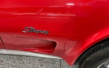 Chevrolet-Corvette-1973-T-Top-2