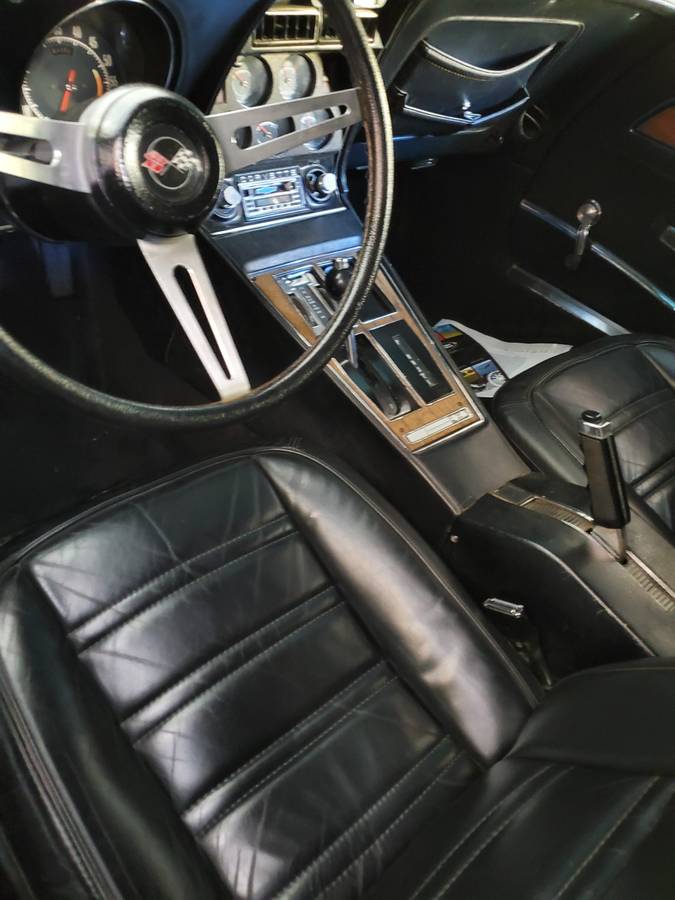 Chevrolet-Corvette-1973-yellow-1
